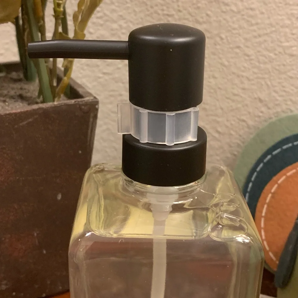 🍁 HTF RAE DUNN *FALLIN' FOR YOU* PUMPKIN LIQUID HAND SOAP FALL DECOR